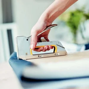 Agrafeuse manuelle en métal